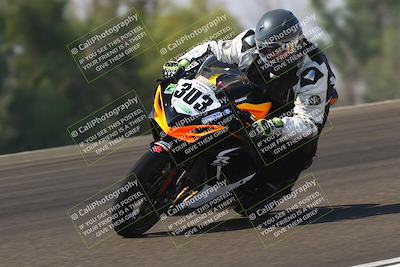 media/Sep-20-2025-TrackDaz (Sat) [[27f0cde673]]/C Group/1140am (Turn 2)/